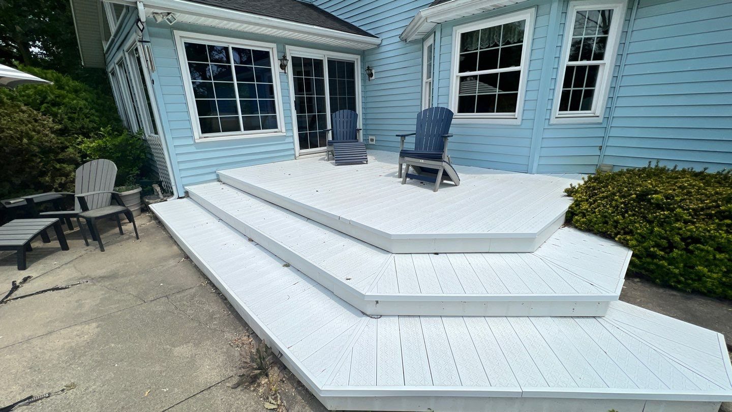 Cleaned and restored deck boards on an Indiana home